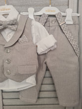 Load image into Gallery viewer, Oliver Suit Set.