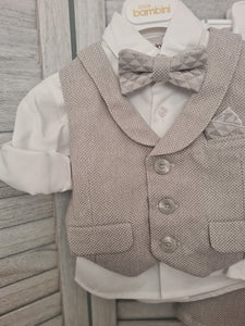 Oliver Suit Set.