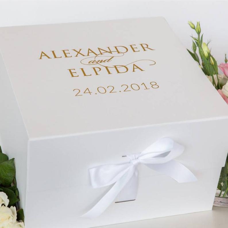 The Deluxe Gift Box - theprintedloveco