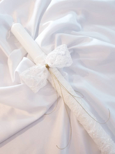 Load image into Gallery viewer, Lace Bow Orthodox Candle - theprintedloveco